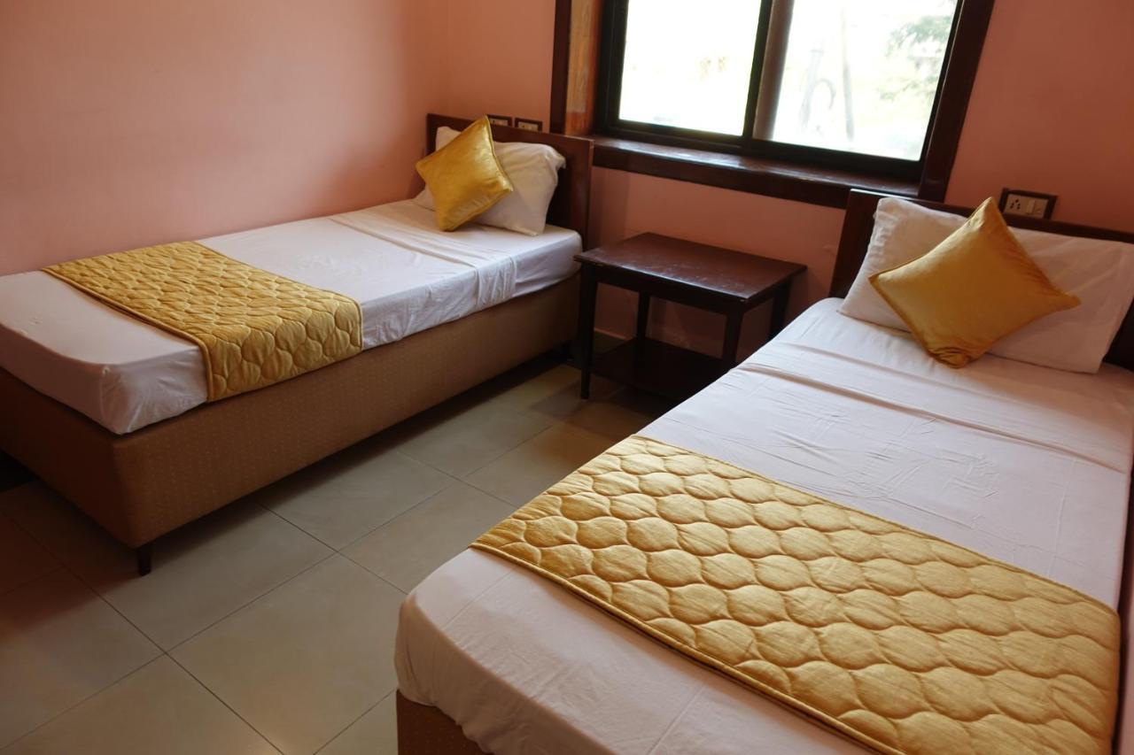Westwood Residence Goa - The Boutique Hotel Mapusa Eksteriør bilde